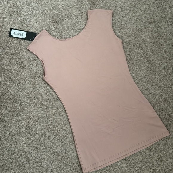 Mikarose Sleeveless Top - Picture 3 of 5